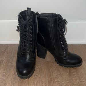 Soda combat boots with heel